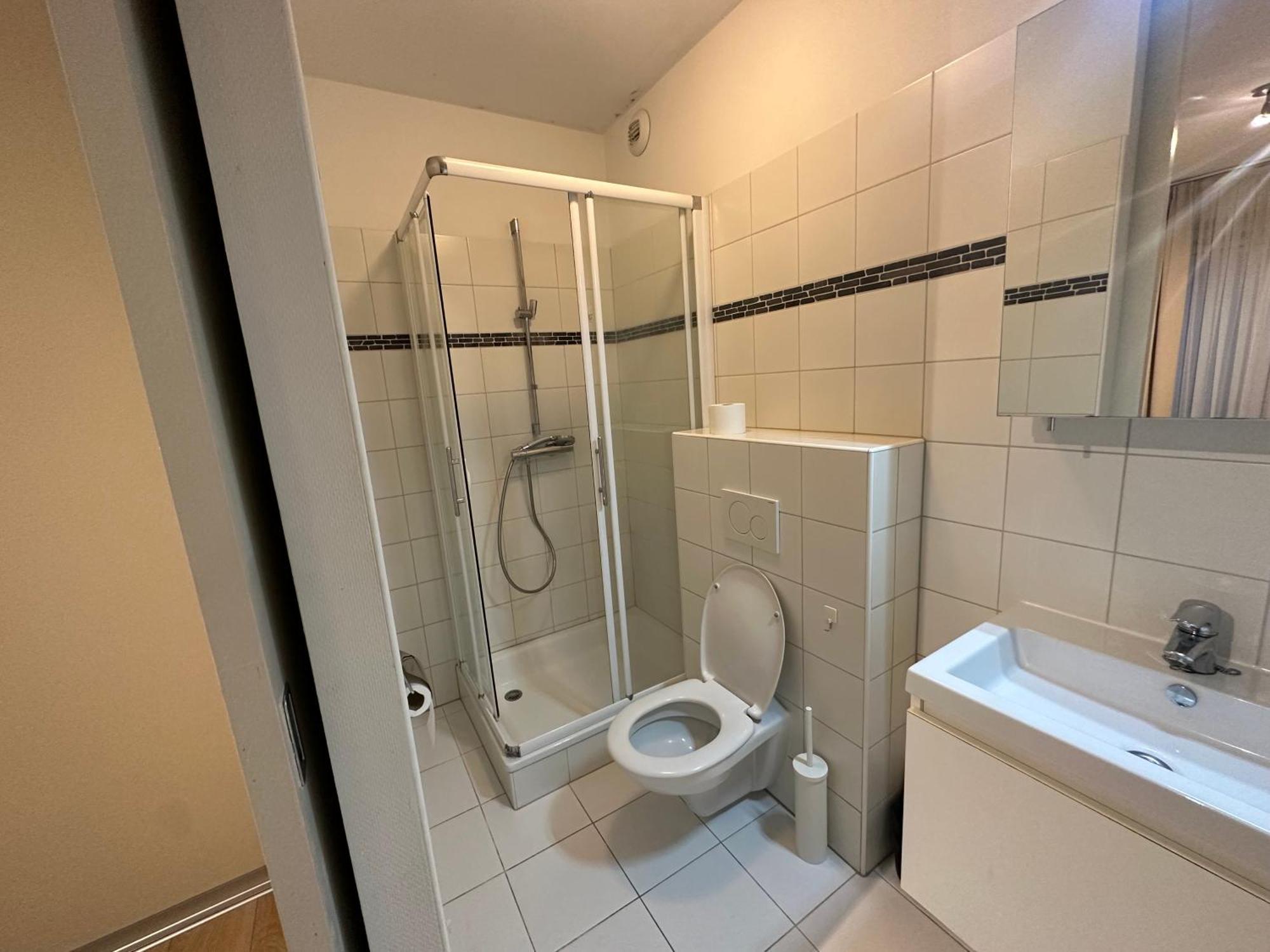 Apartment With Balcony In Brussels Center Екстер'єр фото