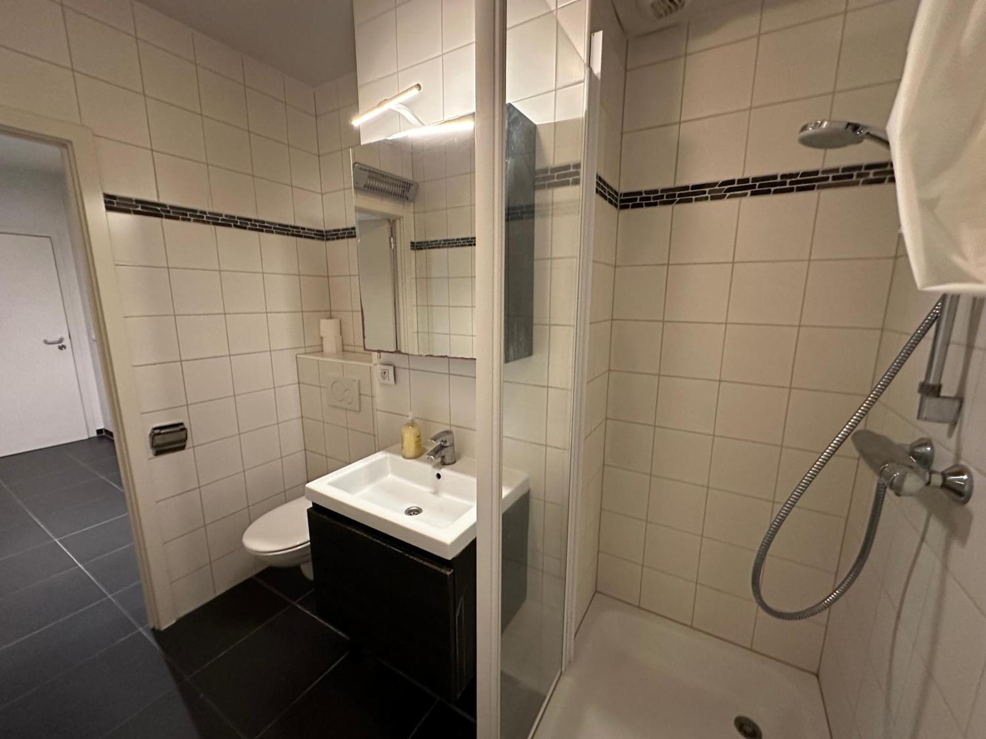 Apartment With Balcony In Brussels Center Екстер'єр фото